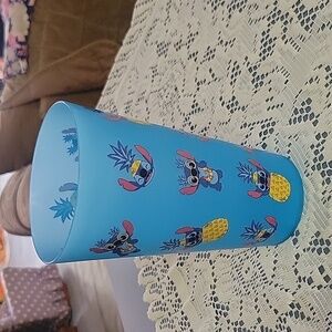 NWT Disney Stitch plastic 32 oz cup. Blue yellow pink. Litte stitches all over.